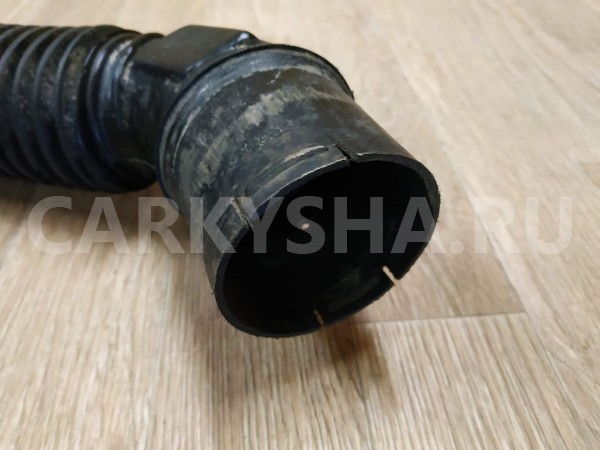 Воздухозаборник (наружный) Nissan Primera 