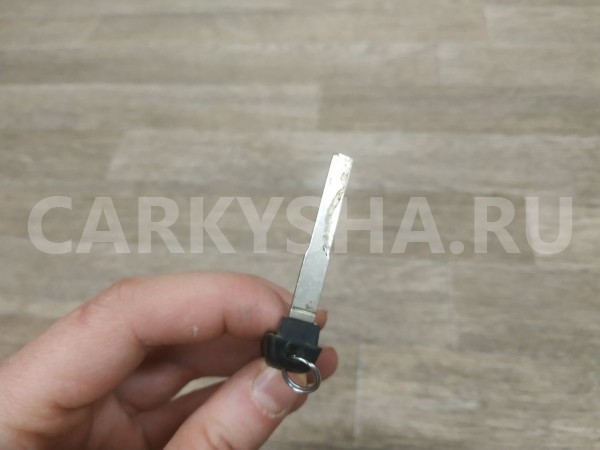 Ключ зажигания Land Rover Freelander оригинальный номер 8679168