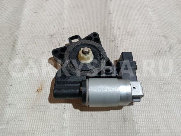 Моторчик стеклоподъемника Mazda 6 