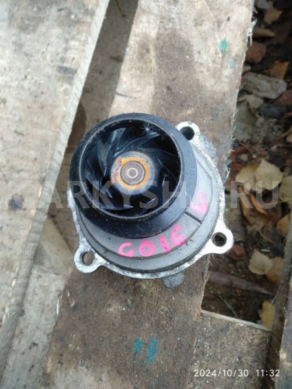 Помпа Volkswagen Golf Mk5 (2003—2009) Volkswagen Golf оригинальный номер 06a121031c