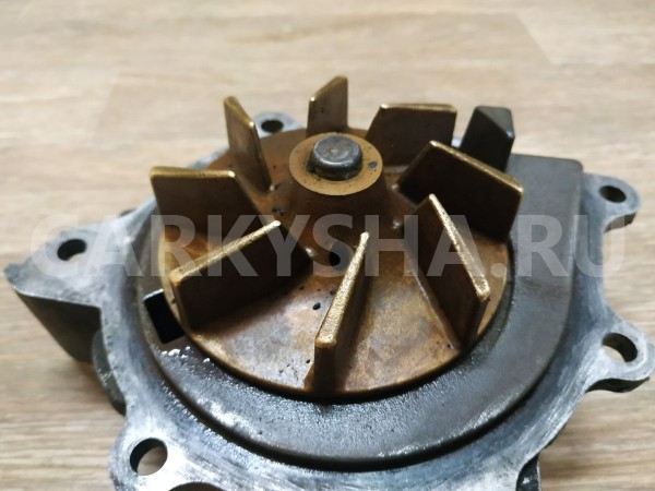 Насос водяной (помпа) Land Rover Freelander 