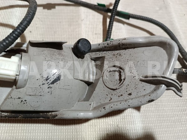 Фонарь задний в бампер левый Lexus RX 