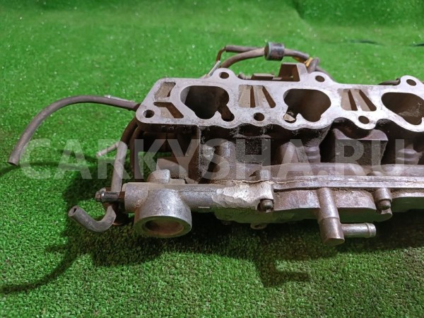 Коллектор впускной Toyota Corolla 