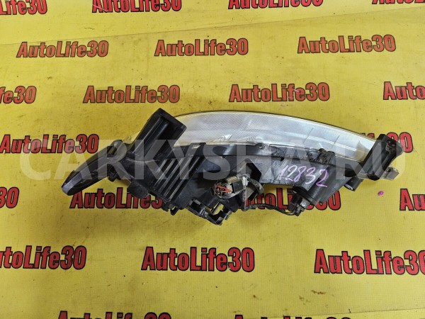 Фара противотуманная левая Hyundai Sonata 