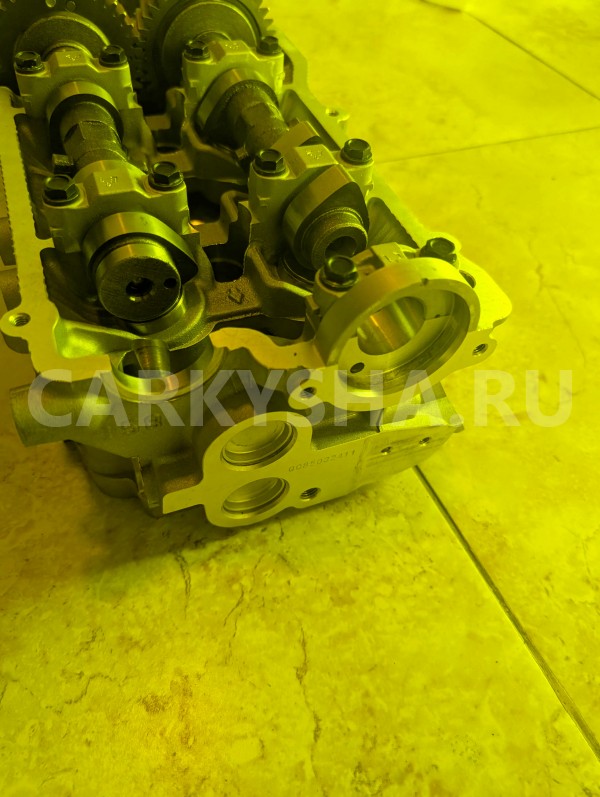 Головка блока цилиндров Toyota HiAce оригинальный номер 1110169135