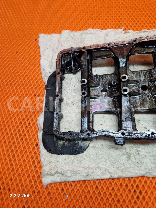 Полуподдон двигателя mazda mpv bongo WL Mazda MPV 