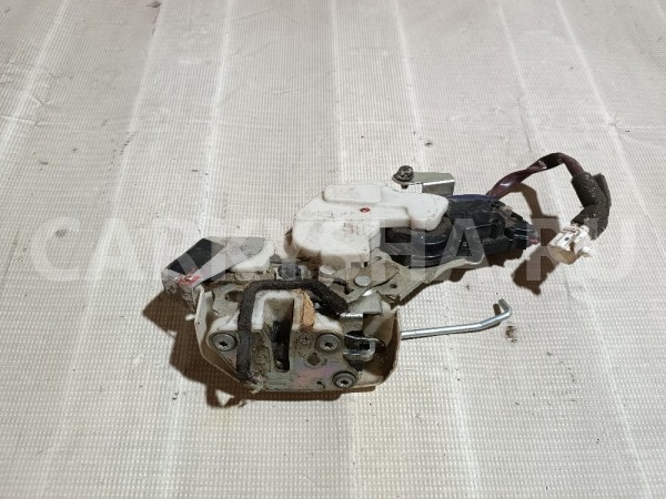 Замок двери задней левой Suzuki Liana оригинальный номер 8230254GB0
