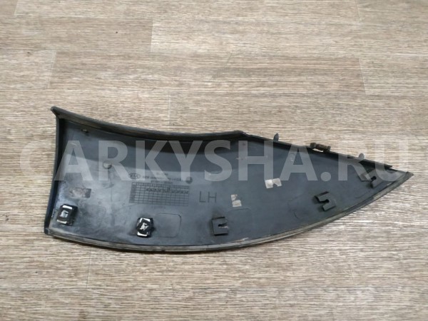 Накладка крыла заднего левого Kia Sorento оригинальный номер 877813E000