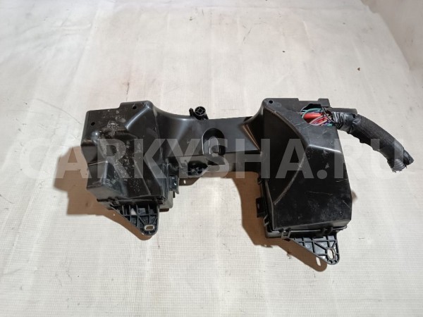 Блок предохранителей салонный Jaguar XF 