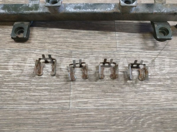 Рейка топливная (рампа) Kia Shuma 