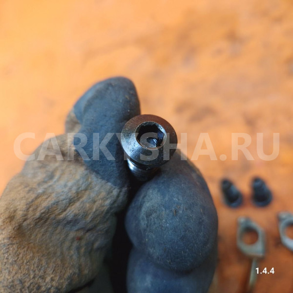 Форсунка масляная opel astra H Z18XER Z16XER 1.6 Opel Astra 