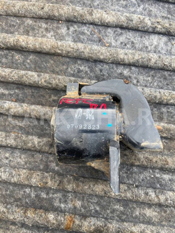 Опора двигателя Hyundai Getz I рестайлинг (2005—2011) Hyundai Getz оригинальный номер 07092823