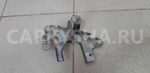 Кронштейн клапана вентиляции Mazda Mazda6 GJ PEY5 Mazda 6 