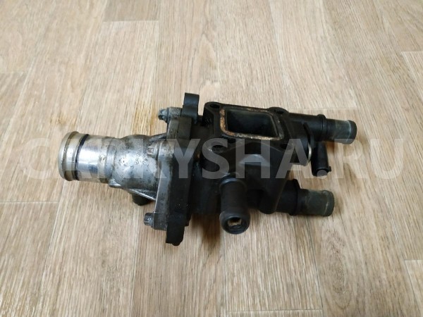 Корпус термостата Opel Astra 