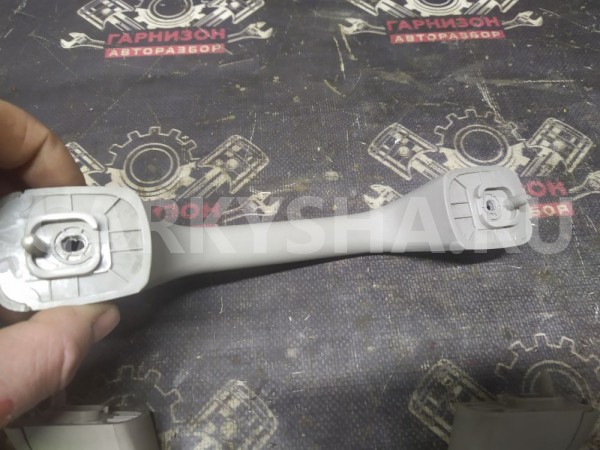 Ручка обшивки потолка Renault Sandero Stepway I Renault 14 оригинальный номер 8200845691