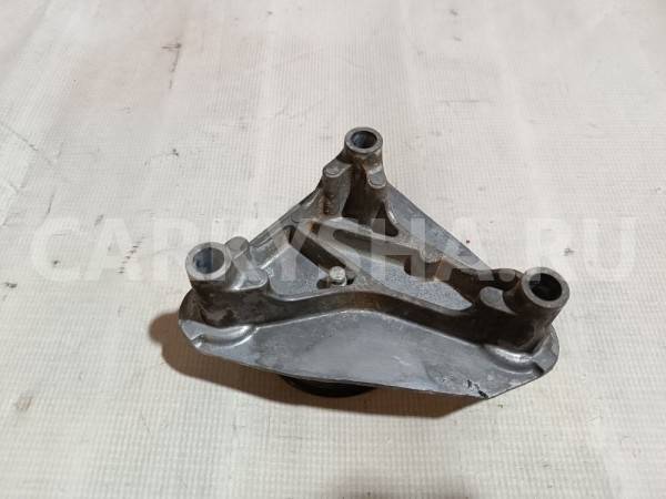 Кронштейн ролика-натяжителя руч. ремня Jaguar XF оригинальный номер 4R8Q8680CB