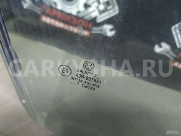 Стекло передней правой двери Volkswagen Golf IV Volkswagen Golf 
