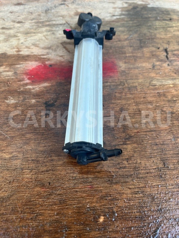 Форсунка омывателя фары Volvo S60 2010-2018 30784345, правая Volvo S60 