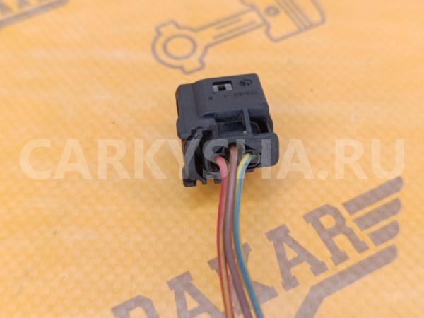 Разъём проводки двигателя Mercedes-Benz E200 Mercedes-Benz E-klasse 
