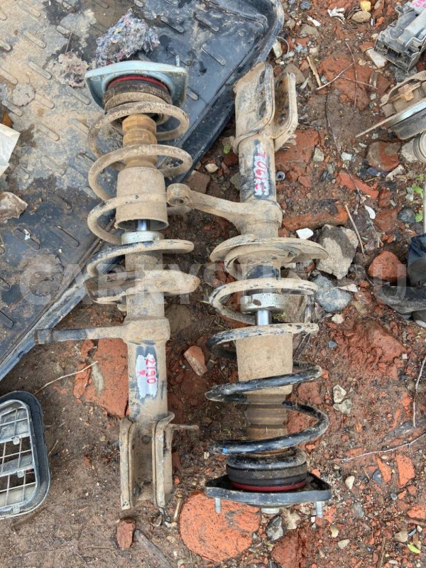 Амортизатор передний ВАЗ (LADA) Granta I (2011—2018) ВАЗ (Lada) Granta оригинальный номер 210129040401