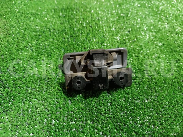 Замок бардачка Mitsubishi Dingo 