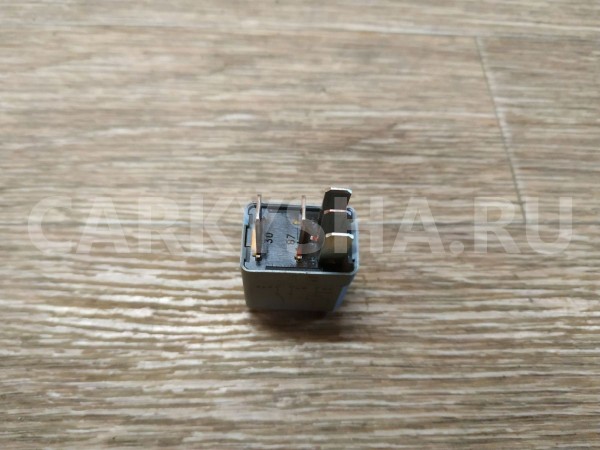 Реле Opel Astra оригинальный номер 13100504