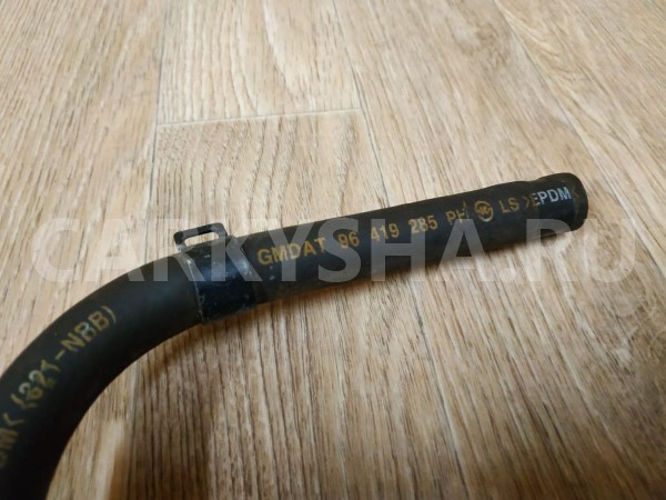 Патрубок двигателя Chevrolet Lacetti 