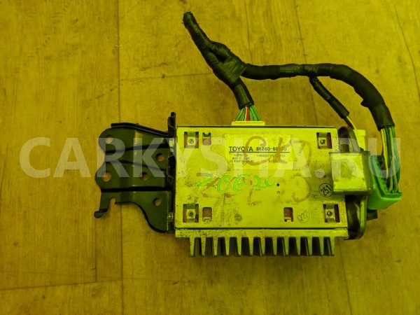 Усилитель магнитофона Toyota Wish 