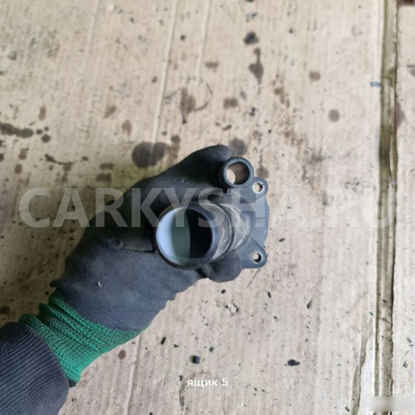 Крышка термостата ford focus 2 qqdb Ford Focus оригинальный номер 4m5gfc