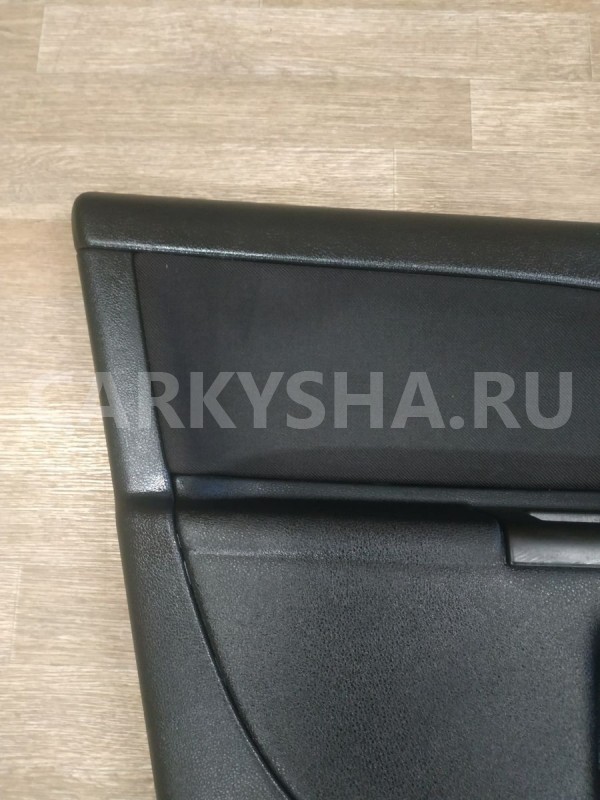 Обшивка двери передней левой Ford Mondeo 