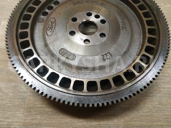 Маховик Ford Focus оригинальный номер AV616375AB