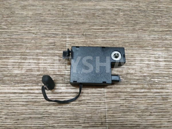 Усилитель антенны Land Rover Freelander 