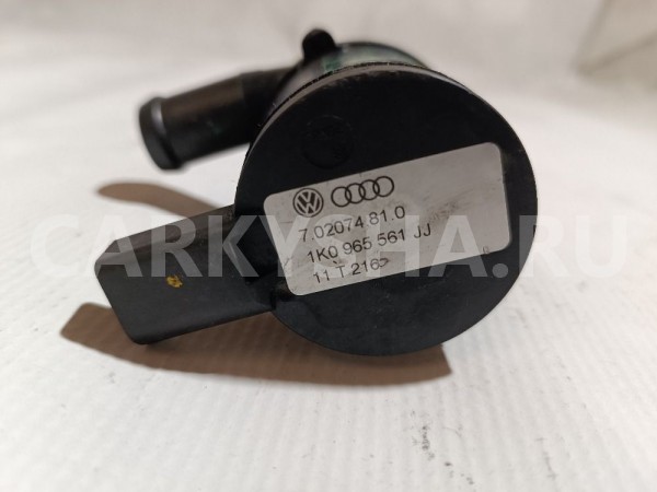 Насос (помпа) электрический Volkswagen Passat 