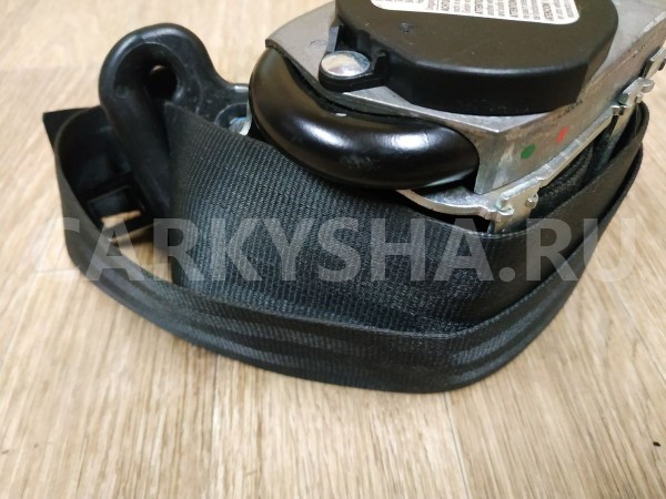 Ремень безопасности передний правый Ford Focus 