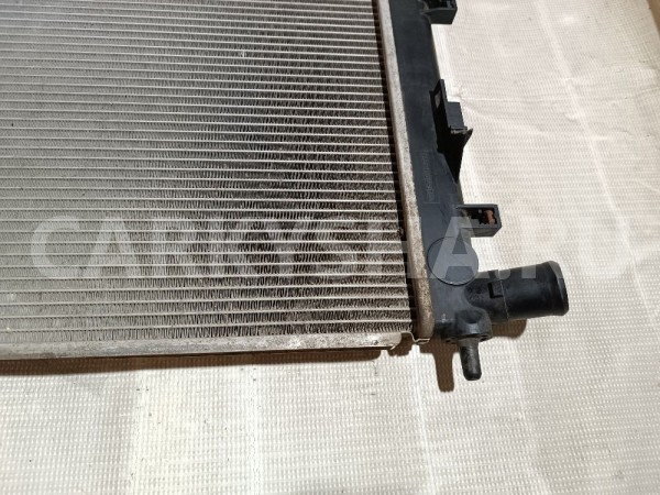 Радиатор охлаждения Kia Rio 