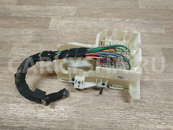 Блок предохранителей салонный Land Rover Freelander 