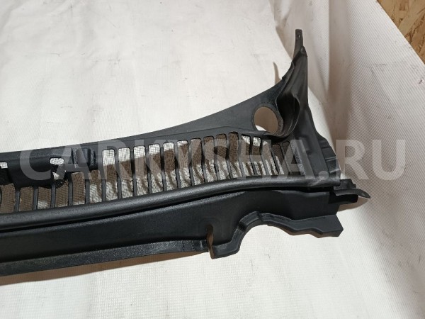 Решетка стеклооч. (планка под лобовое стекло) Ford Mondeo 