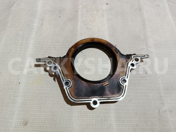 Крышка коленвала задняя Nissan Skyline 