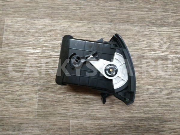 Дефлектор воздушный Kia Sorento 