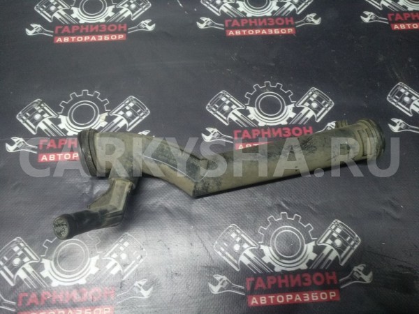 Трубка системы охлаждения Skoda Fabia 1 AZQ BME Skoda Fabia оригинальный номер 03E121065A