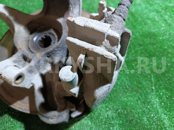 Кулак поворотный передний левый Ford Focus оригинальный номер 1078999