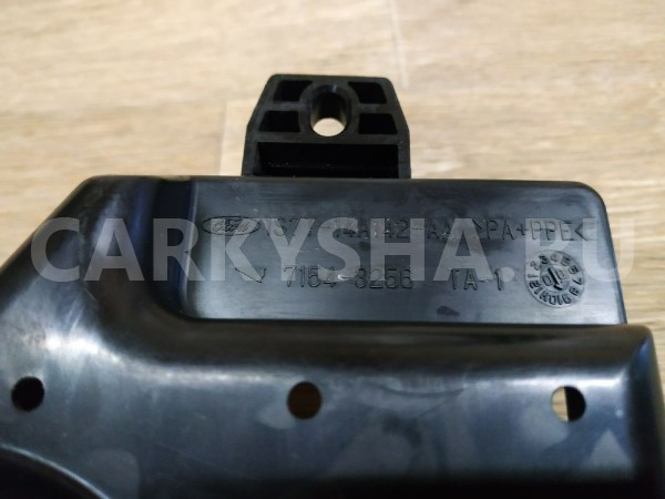 Корпус блока предохранителей подкапотного Ford Mondeo 