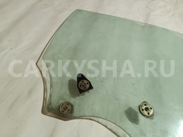 Стекло двери передней правой Mitsubishi Diamante оригинальный номер MR169962
