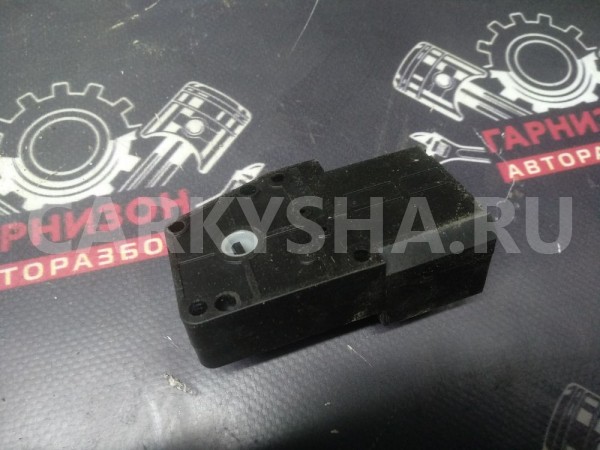 Моторчик привода заслонки Mitsubishi Lancer 9 2006 Mitsubishi i оригинальный номер mr568912