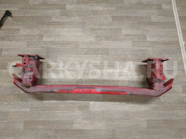 Усилитель переднего бампера Ford Focus 