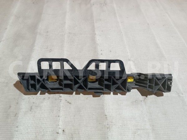 Кронштейн заднего бампера левый Kia Rio 