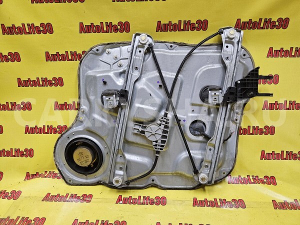 Стеклоподъемник электр. передний левый Hyundai Santa Fe 