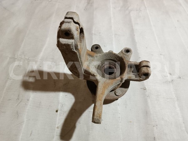 Кулак поворотный передний левый Ford Fiesta 