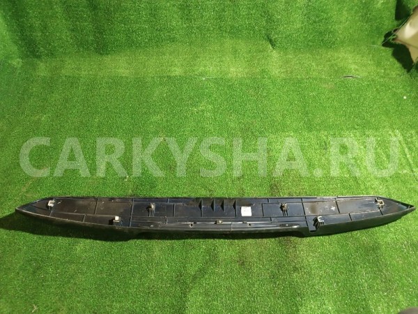Спойлер крышки багажника Ssang Yong Rexton 