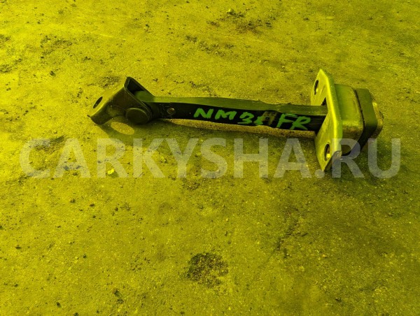 Доводчик двери Nissan Stagea 